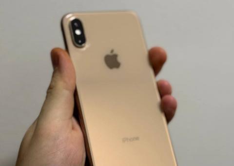 iPhone XS 