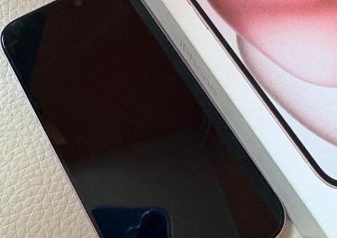iPhone 15 