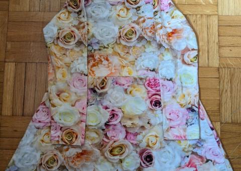 Girls' dresses 