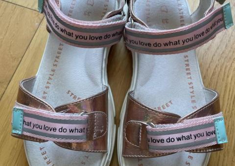 Kotofey sandals for girl 