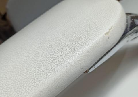 Manicure hand rest 