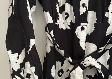 Dresses and blouses 