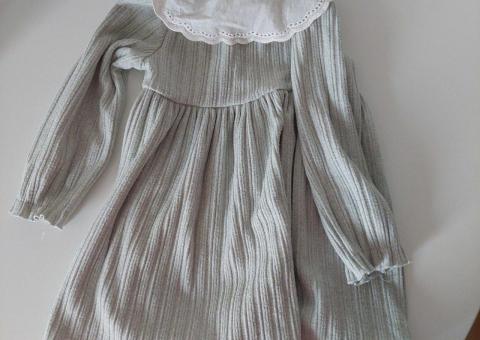 Girl's clothes 