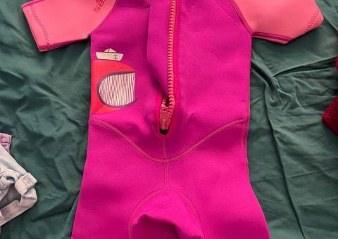 Kids clothes 