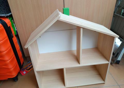 Ikea polica kućica 
