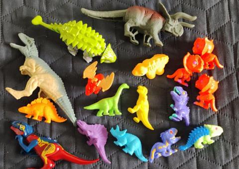 Toys and books 