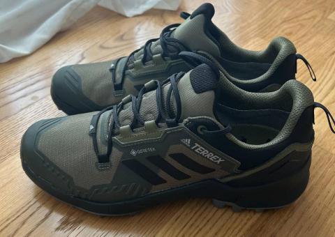 Adidas Terrex sneakers 