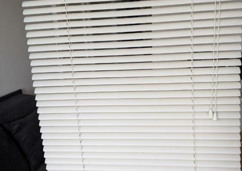 Blinds and shutters 