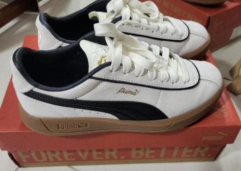 Puma sneakers 