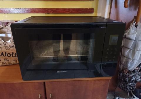 Hisense Mini Oven for sale! 