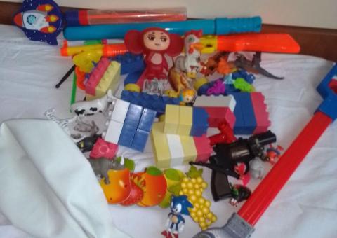 Kids toys package 