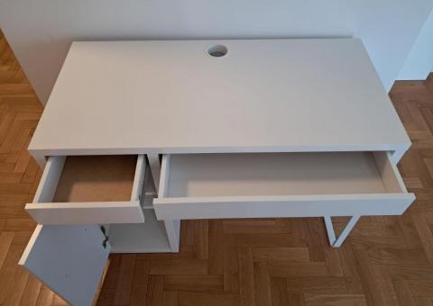 IKEA MICKE desk 