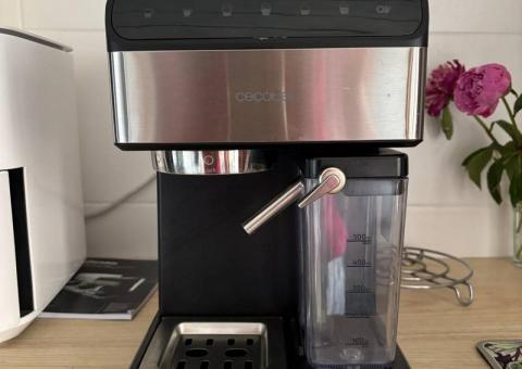 Кофемашина Cecotec ☕️