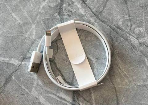 iPhone cable 