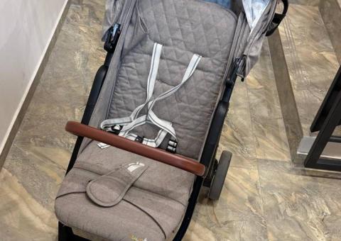 For sale: Helmet, stroller, sink, scooter! 