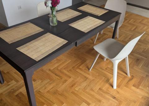 IKEA EKEDALEN Table for sale 