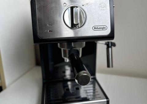 Delonghi coffee machine ☕️