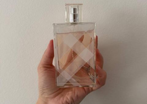 Burberry Brit 