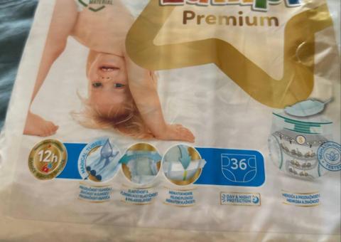 Diapers 