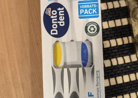 Toothbrushes 