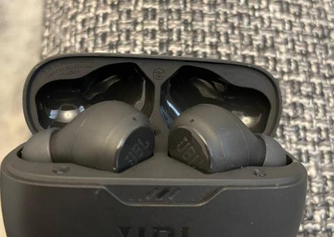 Ipod Touch + JBL 