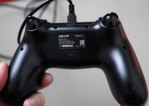 DEXP gamepad