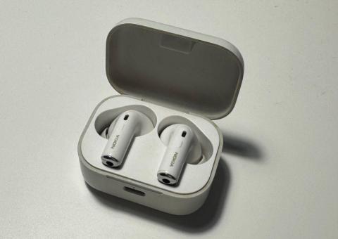 Nokia E3500 TWS headphones 