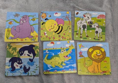 Wooden puzzles 
