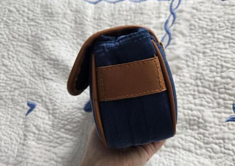 Vanguard camera bag 