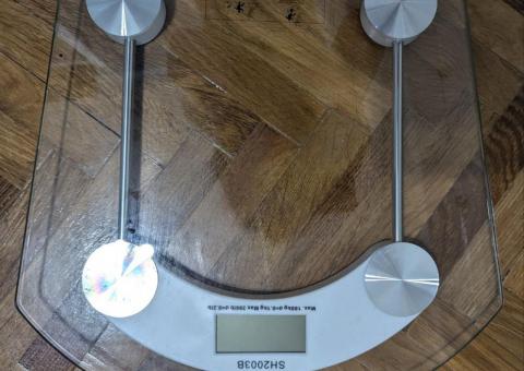 Scales almost new ⚖️