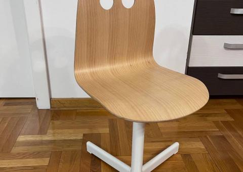 Dečija stolica IKEA VALFRED 