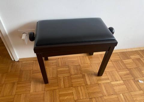 Selling a bag! 
