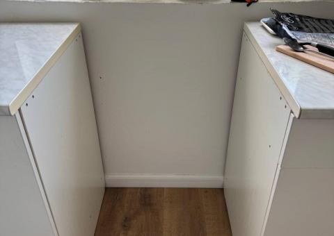 Looking for a 60cm cabinet 