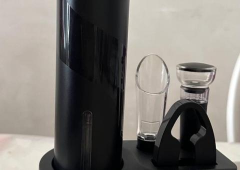 Električni otvarač za flaše 