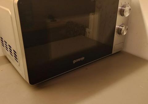 Микроволновка Gorenje 