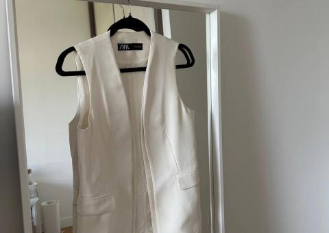 Clothing: Bodysuit, cardigan, vest 