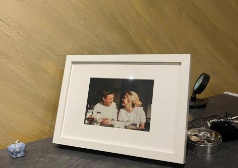 Photo frames for sale 