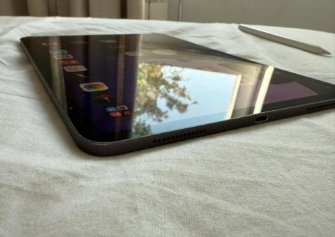 iPad Pro 2020 11' For Sale 