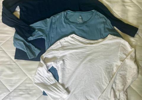 Summer clothes for a girl 