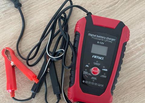 Battery charger 