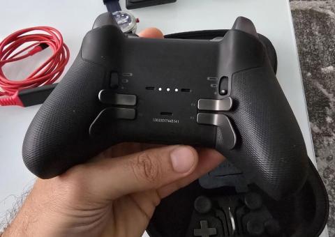 Xbox Elite 2 Controller 