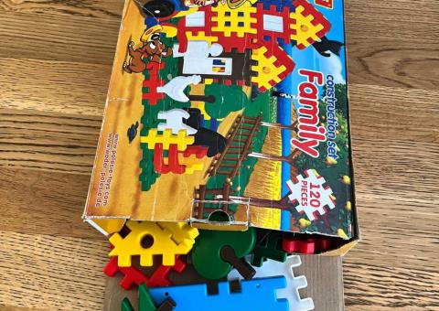 Kids constructors 