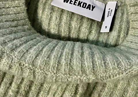 Weekday sweater S 