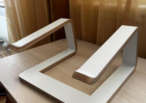 IKEA nameštaj: Stolovi i postolja 