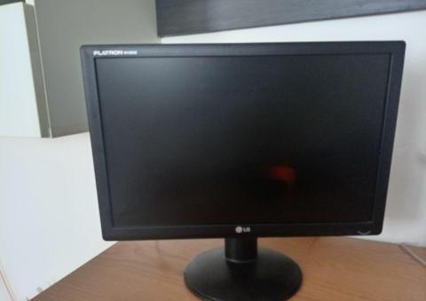 Монитор LG 