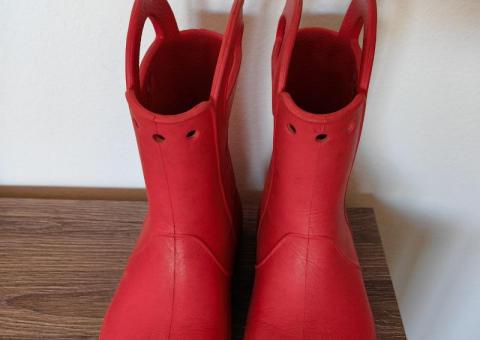 Crocs boots 
