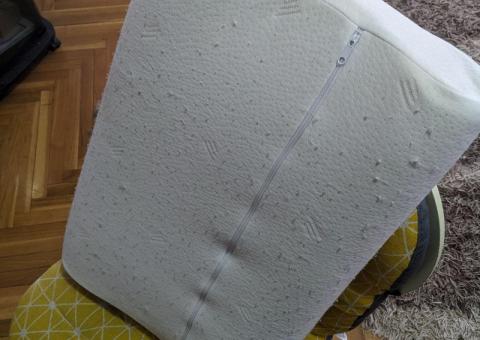 Anatomical pillow 