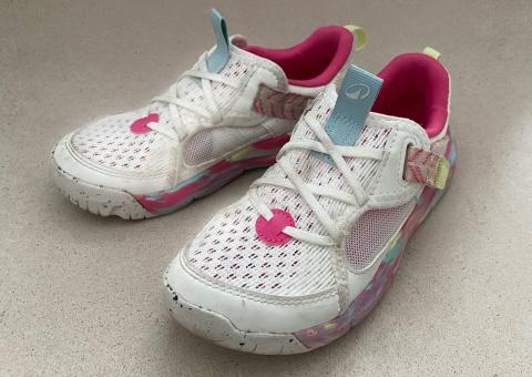Kids' sneakers 