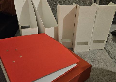 Cardboard for documents 