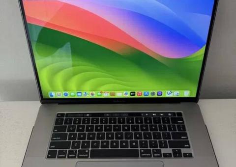 MacBook Pro 16 